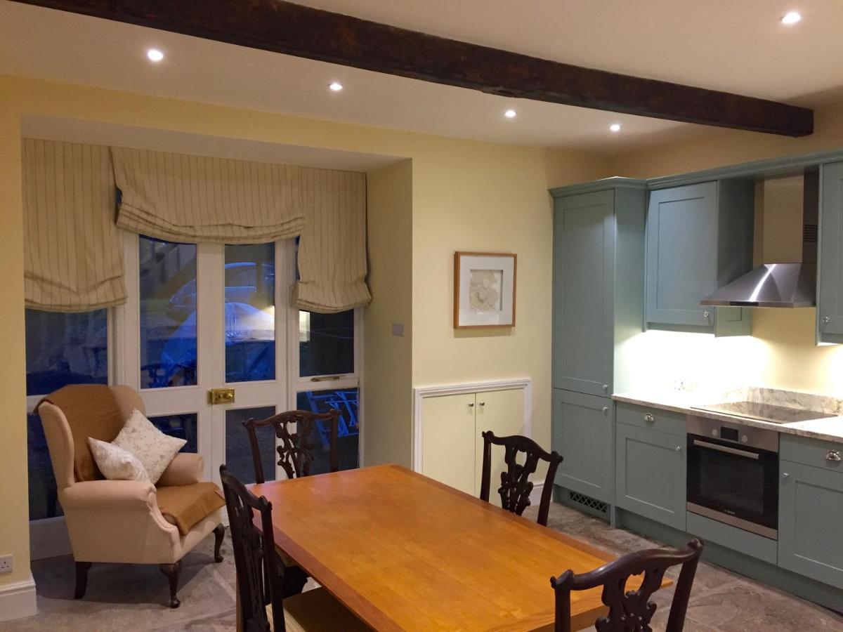 The Coach House Villa Austwick Ngoại thất bức ảnh